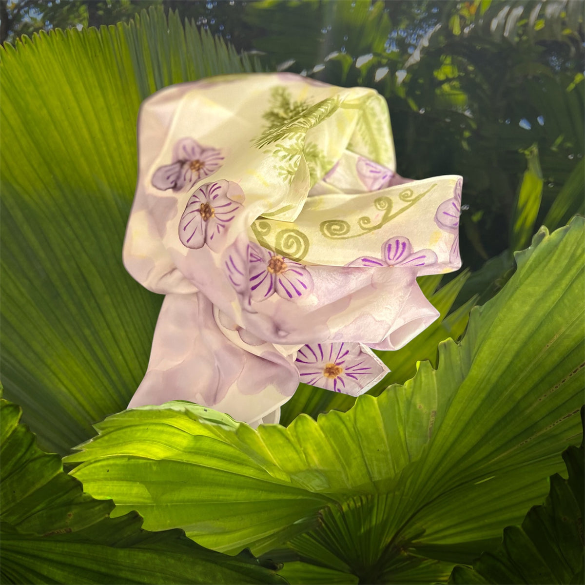SS-080 Purple flowers and ferns with sunshine
