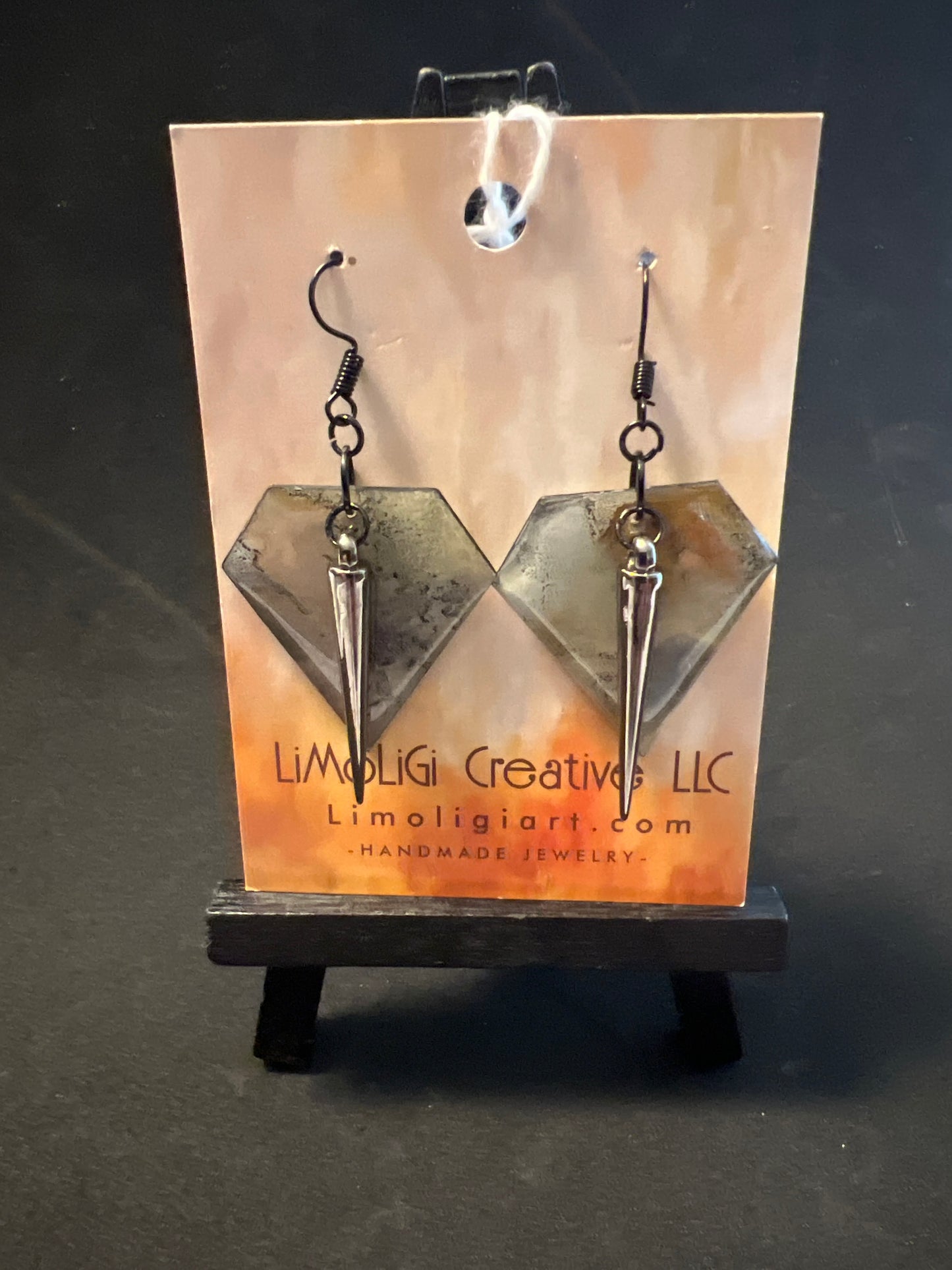 E24-183 Industrial Diamonds #1