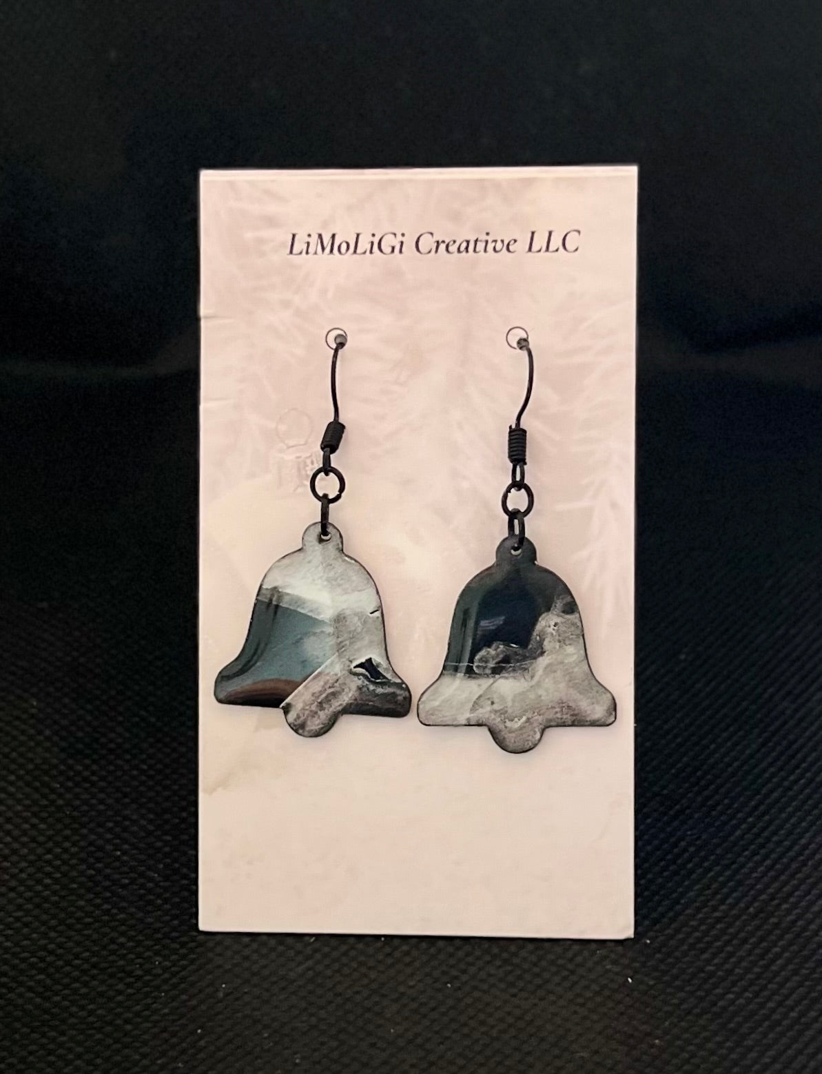E24- 153H Black and Silver Small Bell