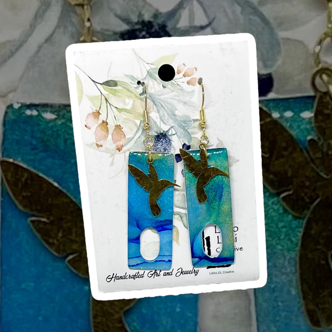 E25-077 Blue Rectangle with Hole with Gold Hummingbird