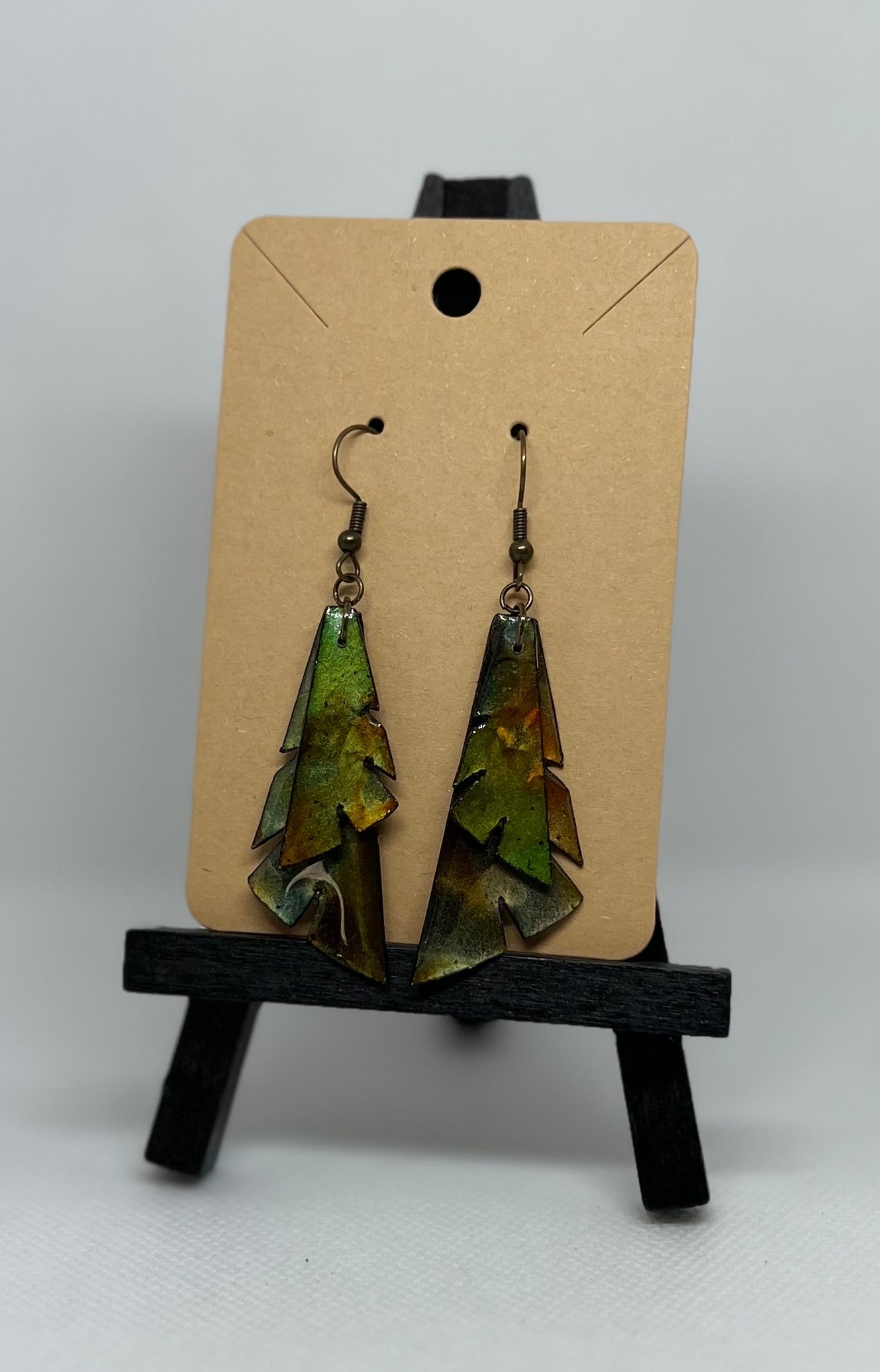 E008-Green/Copper Hue Feathers