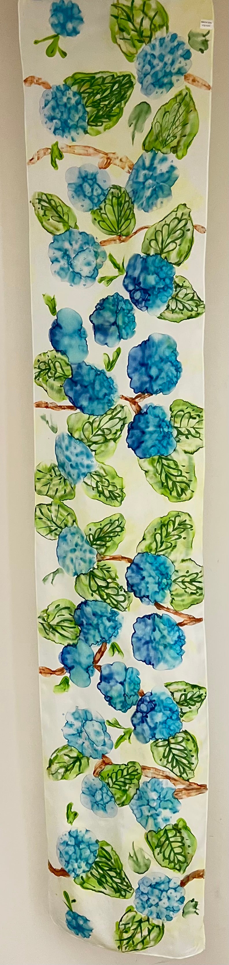 SS-049 Hydrangea Flowers with Leaves