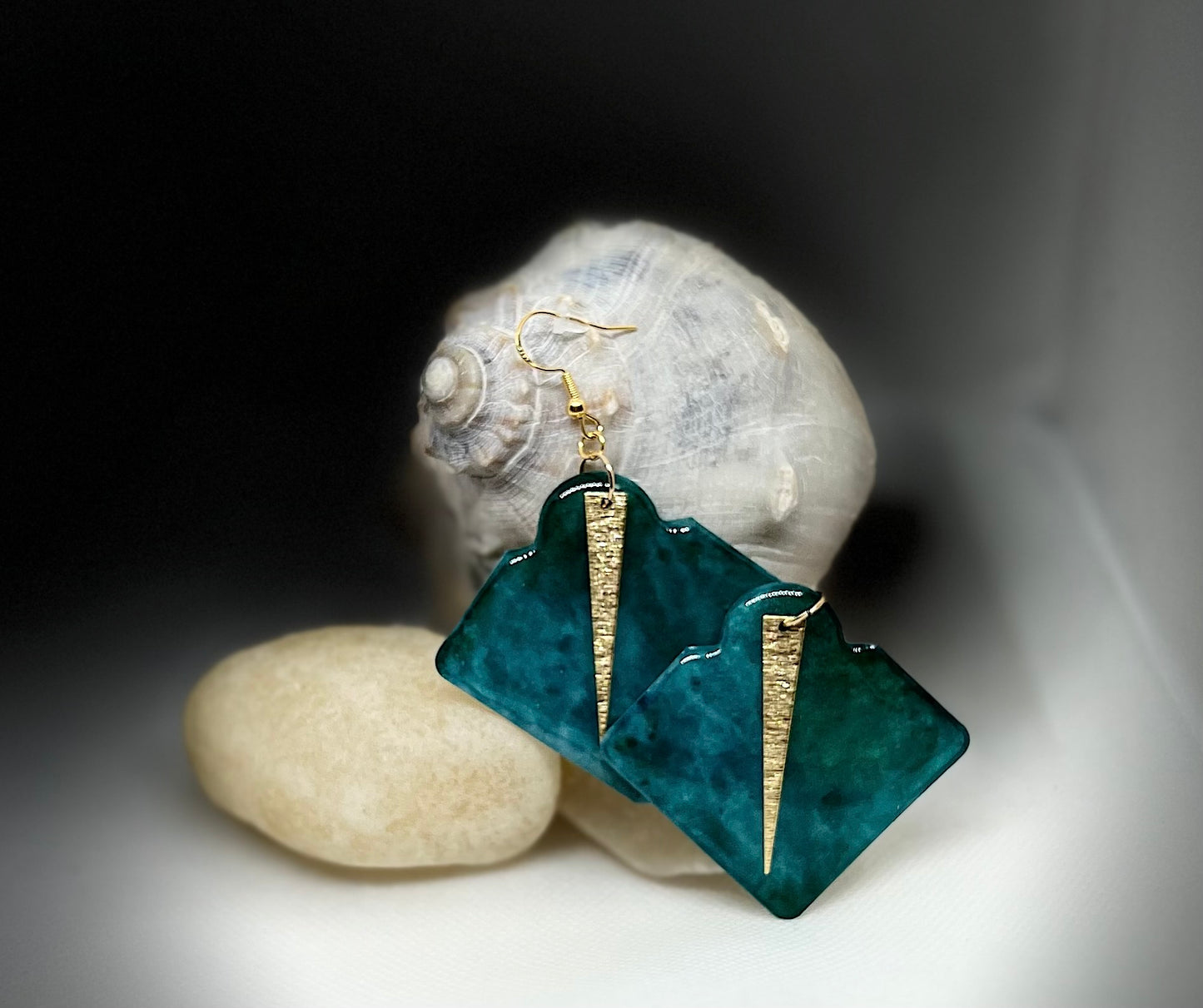 Teal with Brass Textured Triangles