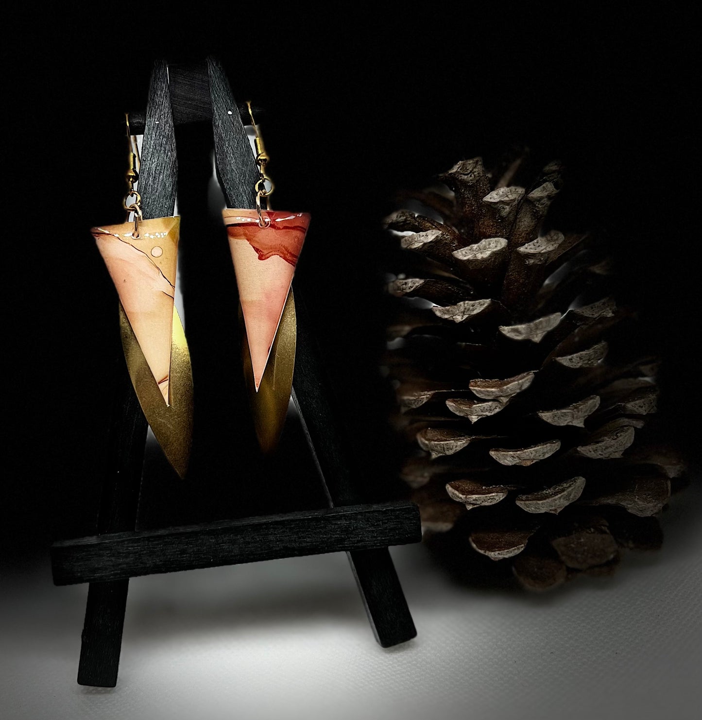 Canyon Stone Triangle with Brass Wavy Leaf