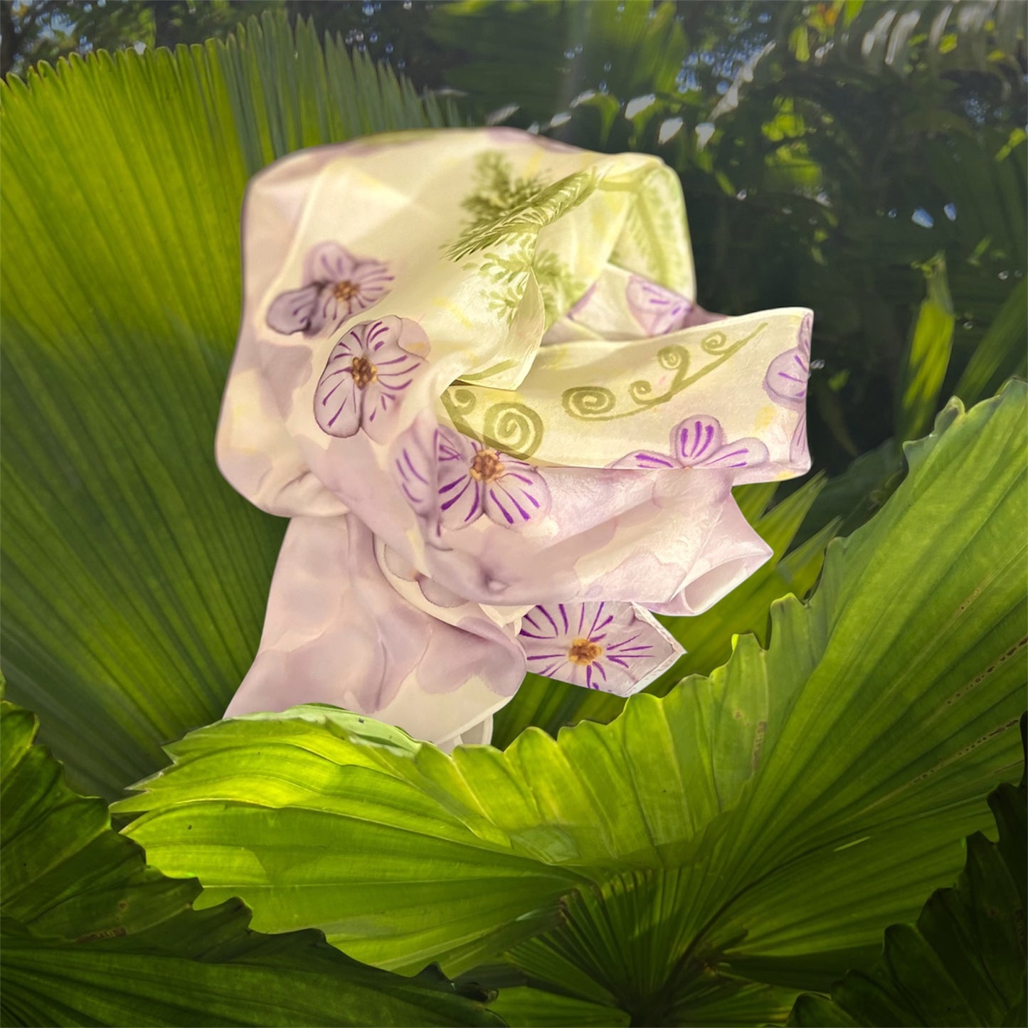 SS-080 Purple flowers and ferns with sunshine