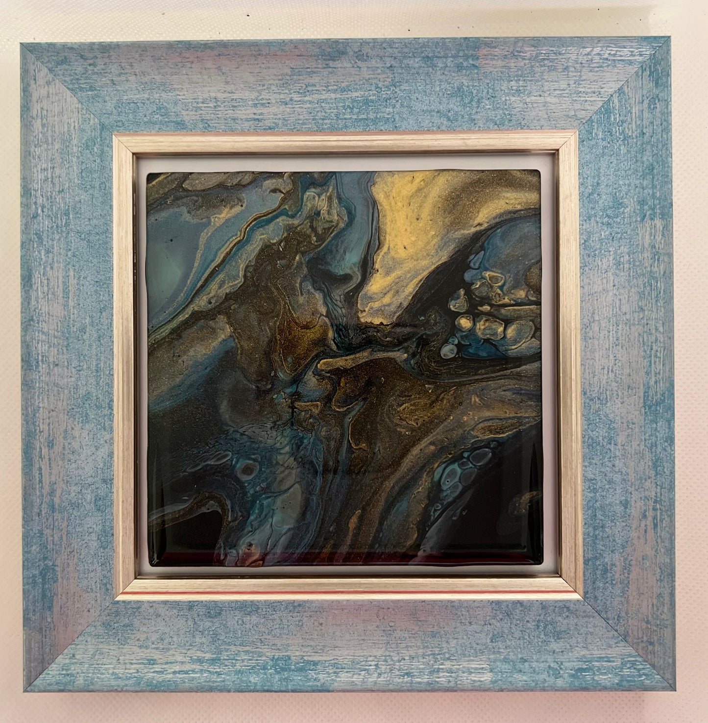 T13 - Blue/Gold acrylic pour in blue frame