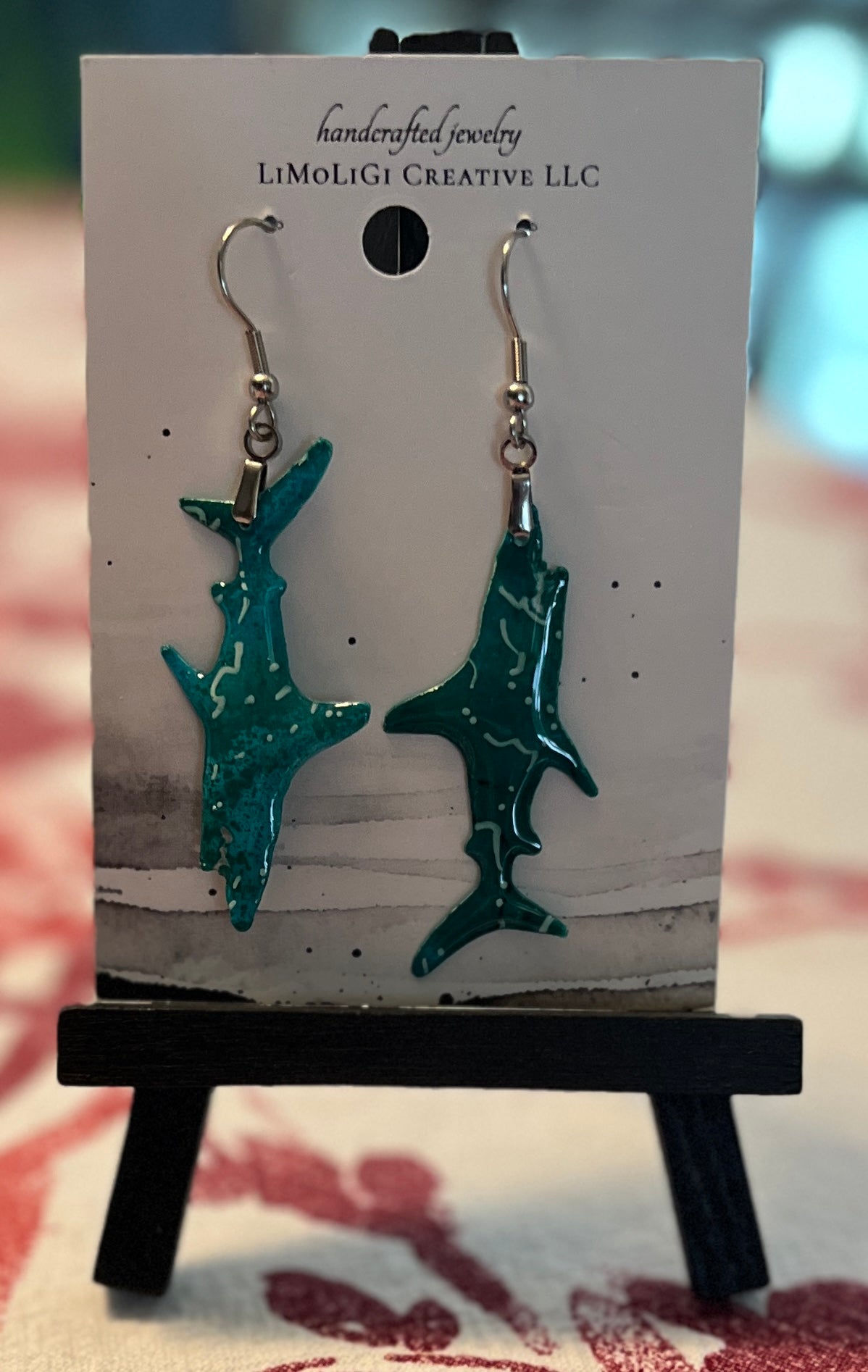 E26-004 Sharks -A