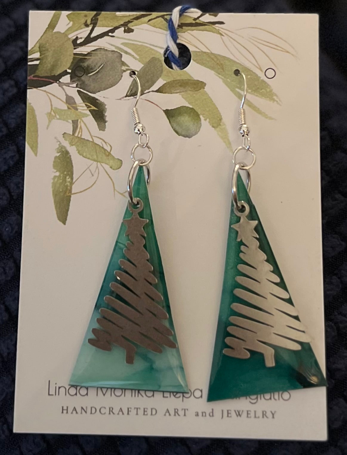 E188-Christmas Tree Silver A