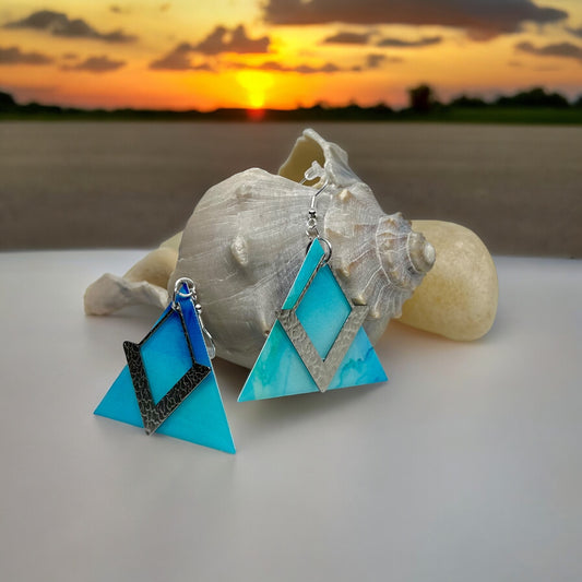 E24-039 Large Blue Triangle with Silver Textured Overlay