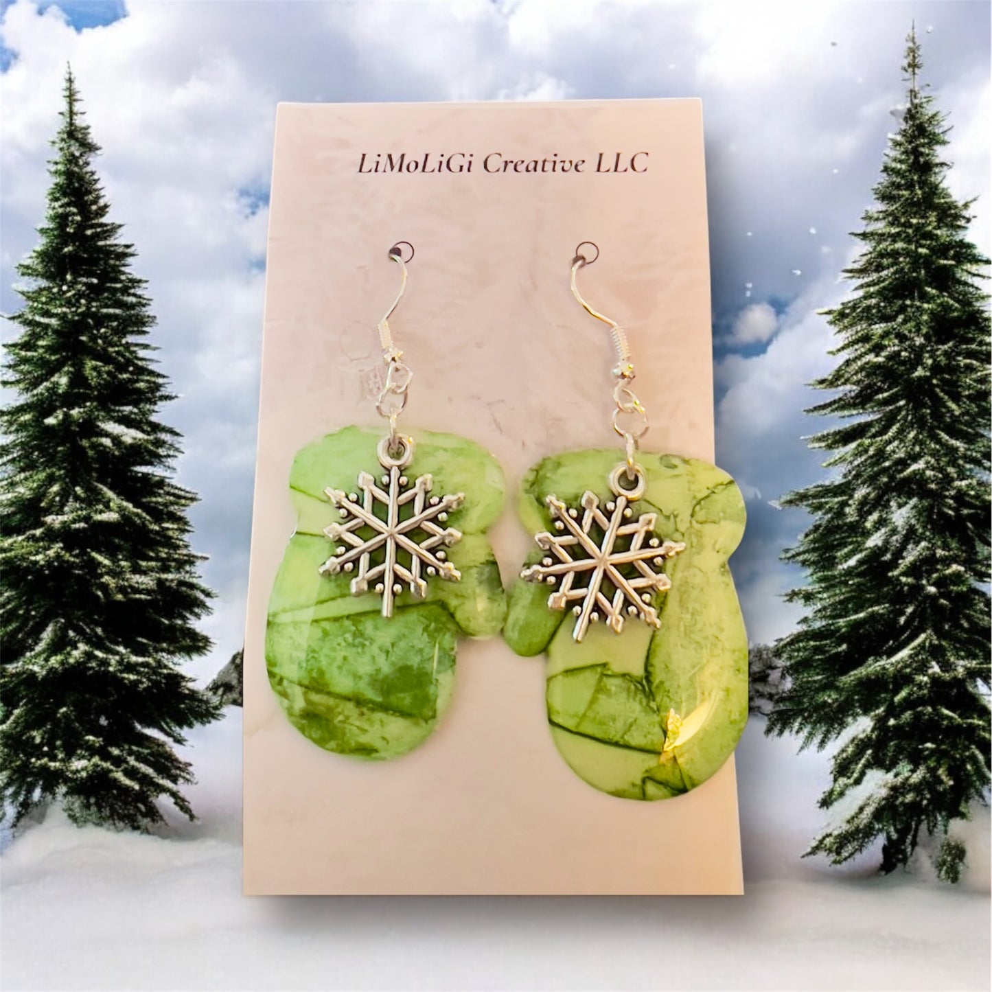 E24- 142H Green Mitten with Snowflake #4