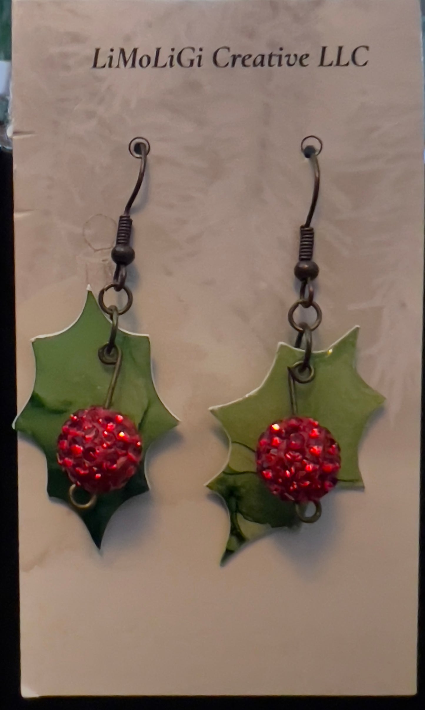 E24- 187H Holly and Berry #16