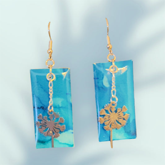 E25-001 Silver Dandelion on Blue Rectangle