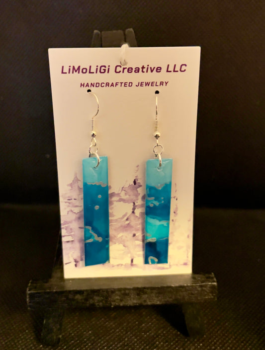 E25-005 Blue and Silver Thin Rectangle