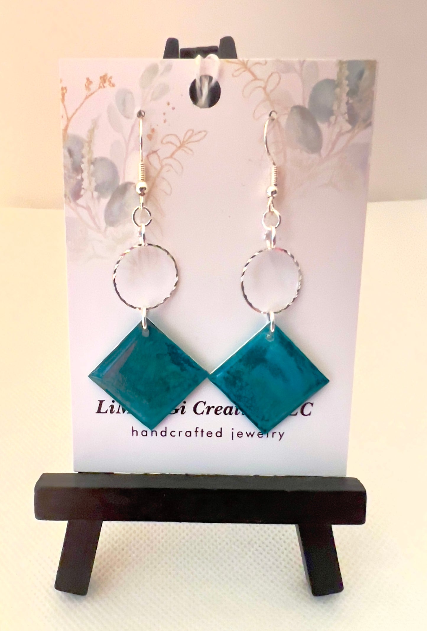 E25-024 Blue Diamonds with Silver Circle #2