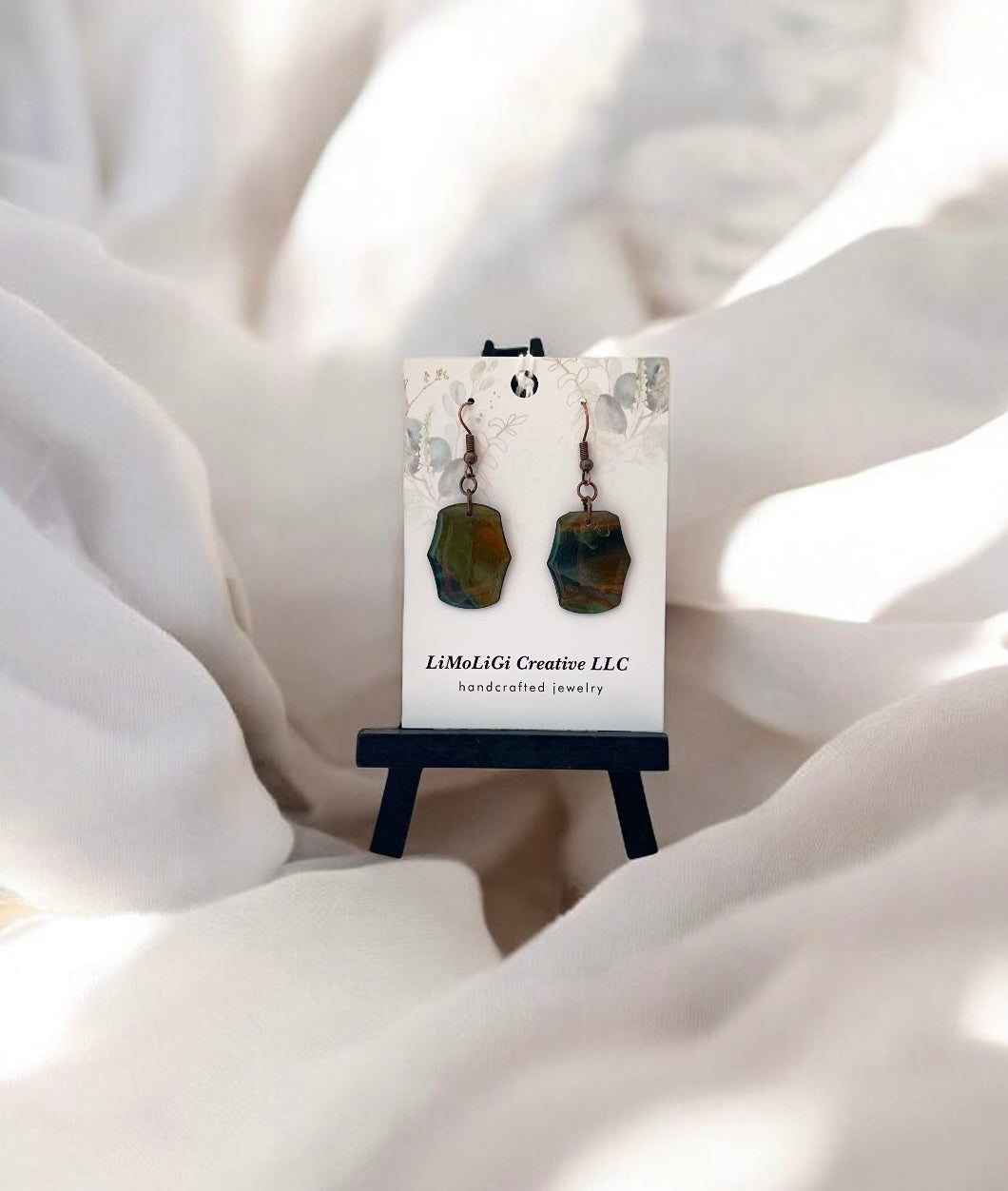 E25-026 Elongated Hexagonal #1