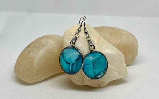 E25-041 Glacier I - Alcohol Ink in Round Stainless Steel with glass cabochon