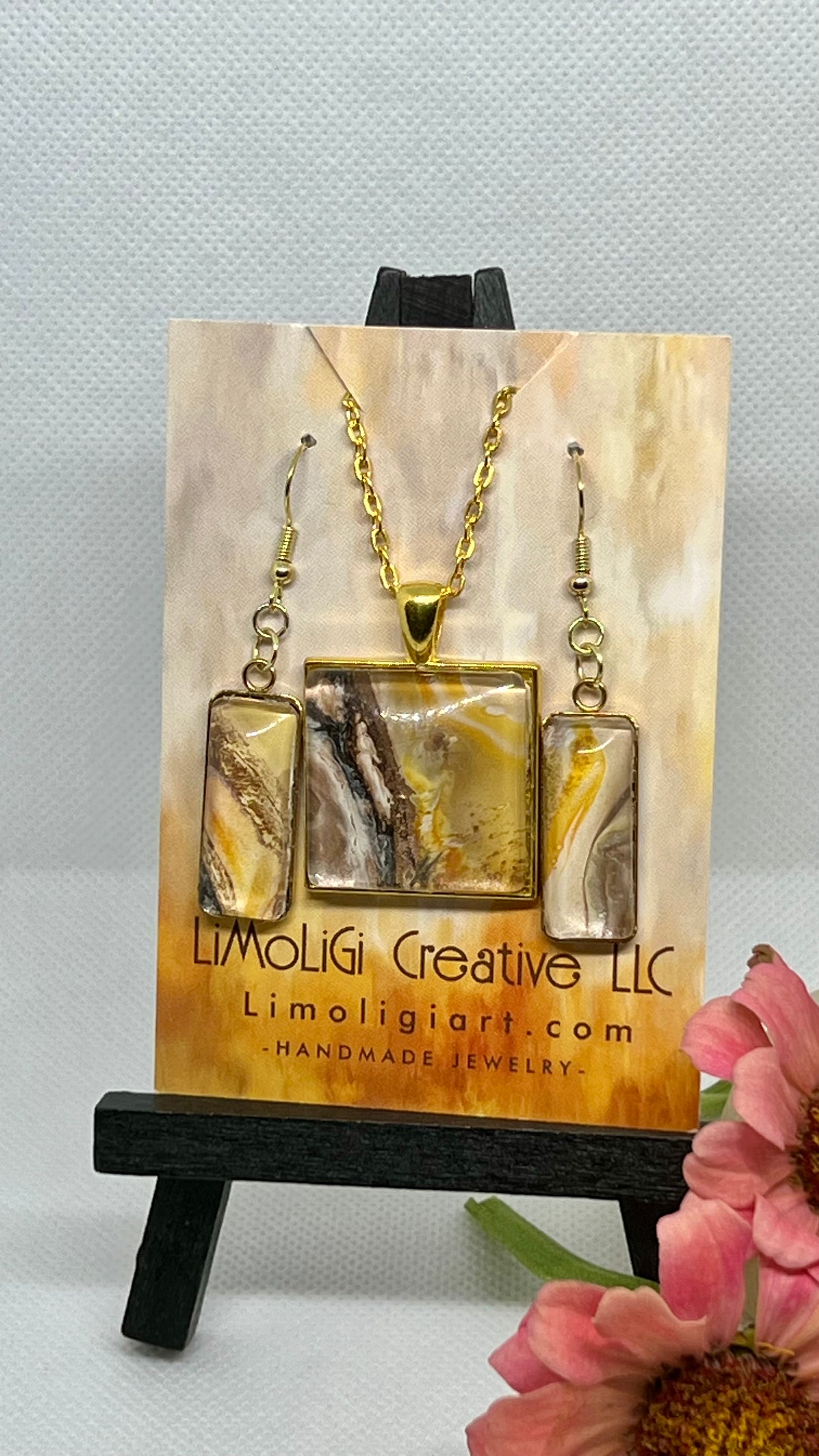 E25-051 Brown Granite Set I - Acrylic Pour in gold square and rectangle settings with glass cabochon