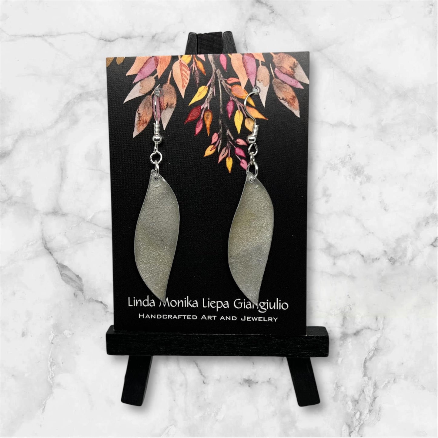 E25-053 Flannel Grey / Silver Swivel