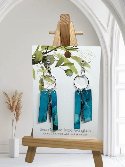 E25-064 Blue Uneven Rectangles and Silver Feather on silver ring