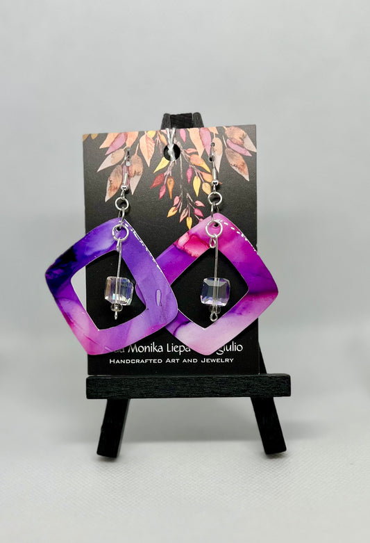 E24-013  Purple Squares with Clear Cube Dangle