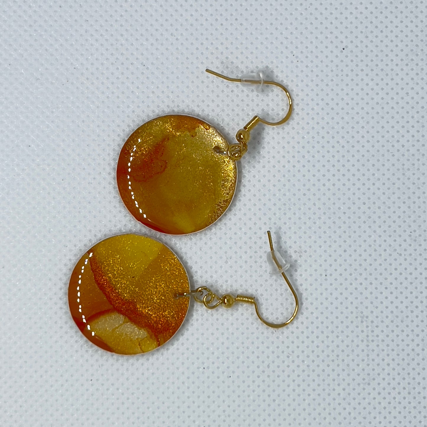 E012-Amber Circles